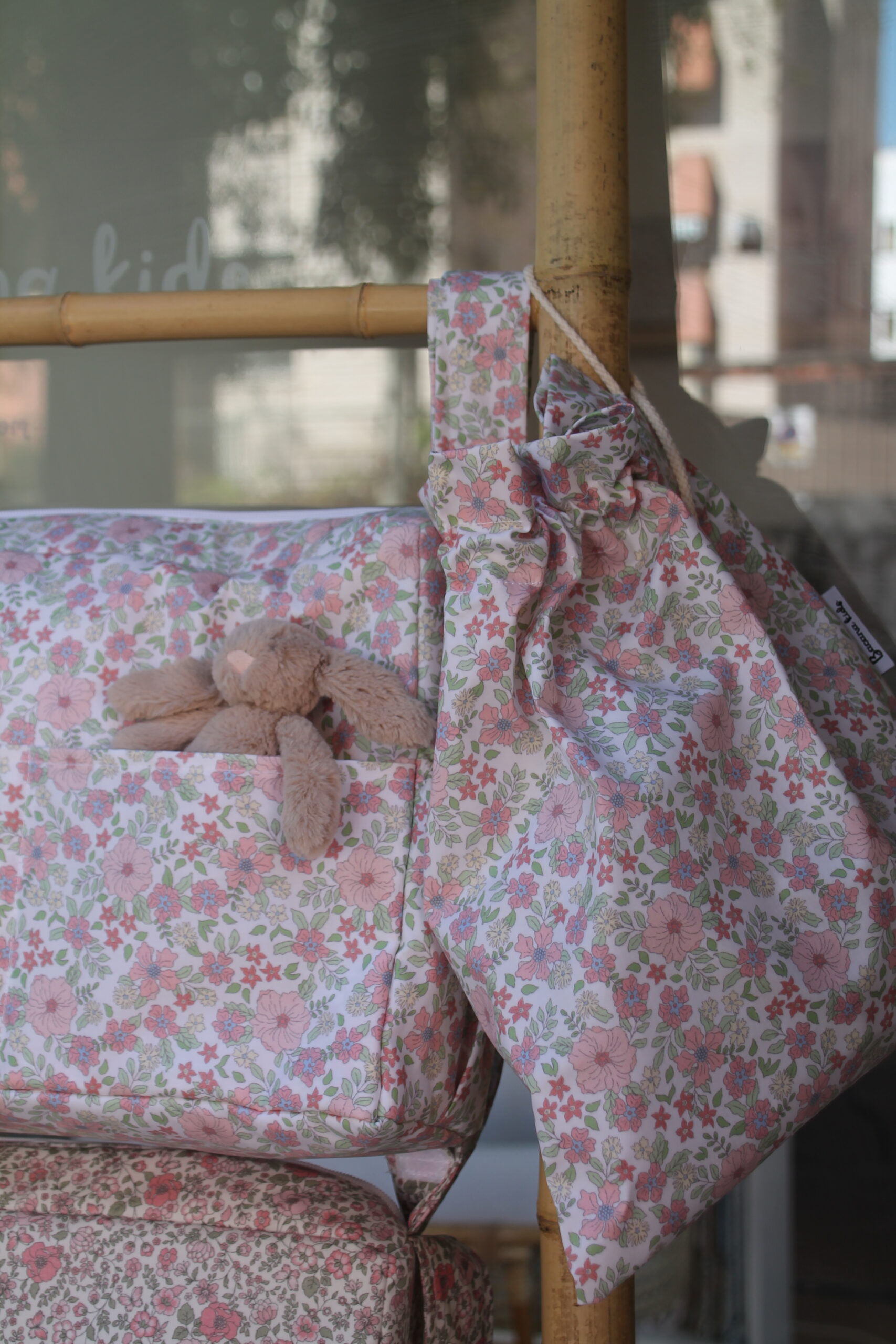 Bolsa de muda Fiori Marsala - Imagen 2