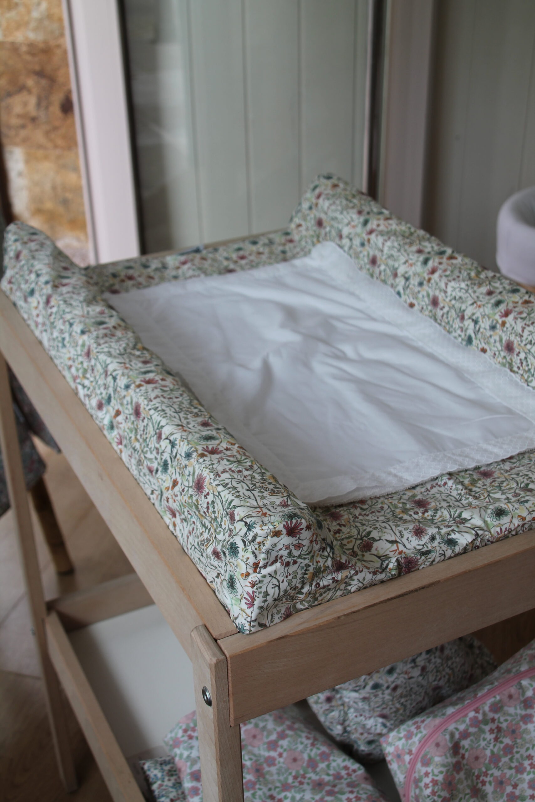 Cambiador de mueble impermeable Silvestre - Imagen 2