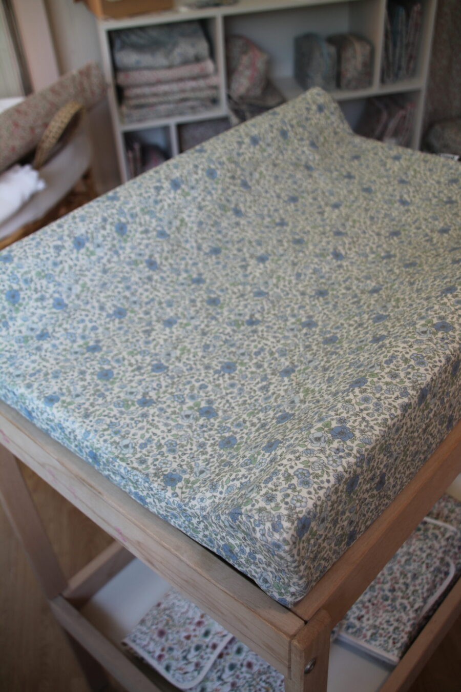 Cambiador de mueble impermeable Fiori Azul